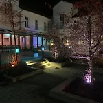 Am Theater 3* Putbus
