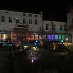 Am Theater