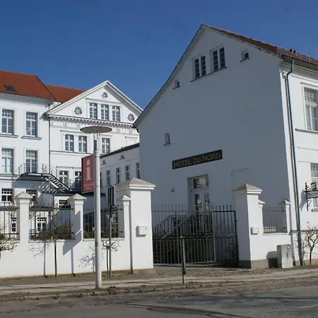 Am Theater 3* Putbus