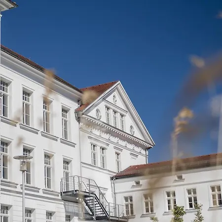 호텔 Am Theater 3*