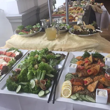 Am Theater 호텔 3*