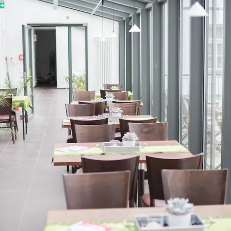 Am Theater 호텔 푸트버스