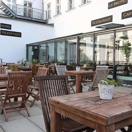 Am Theater Hotel Putbus